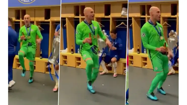 El baile de Wilfredo Caballero en el vestuario.