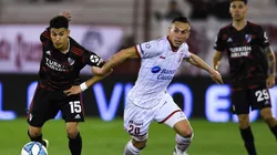 Norberto Briasco enfrentando a River Plate.