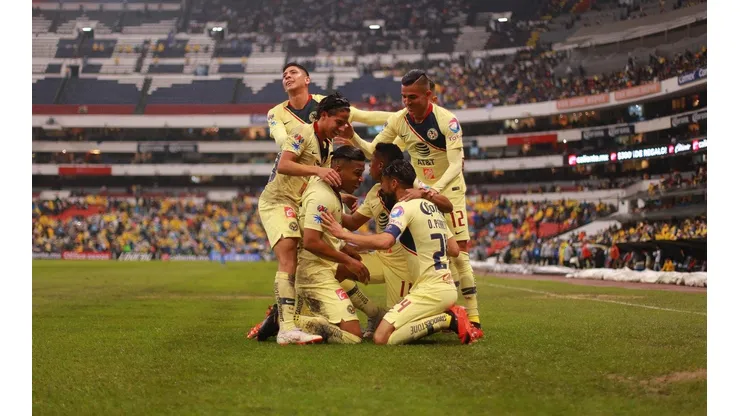 Roger Martínez en América de México.