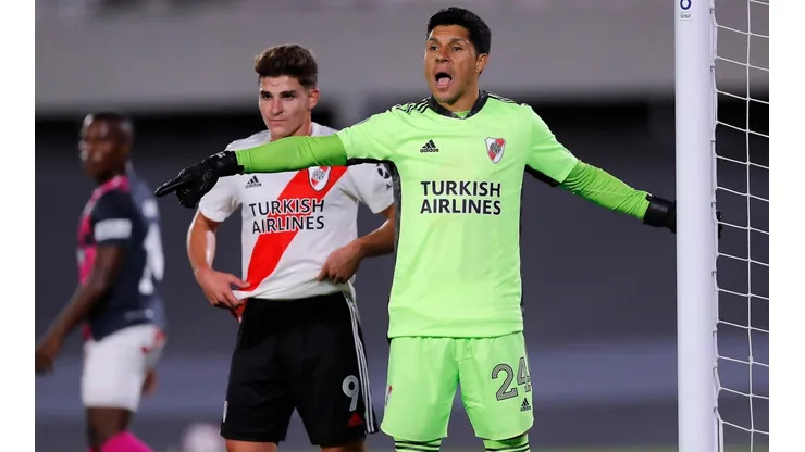 Enzo Pérez de arquero y sin suplentes: el River de Gallardo lo hizo de nuevo