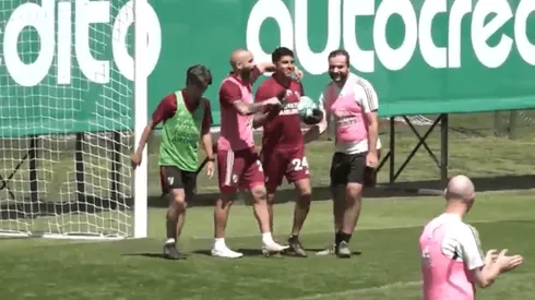 Video viral: así atajaba Enzo Pérez en los entrenamientos informales de River