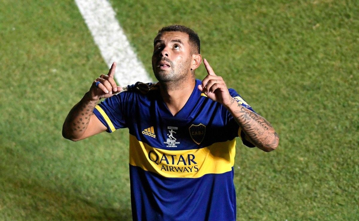 La historia de Edwin Cardona tras picar su penal frente a River ...