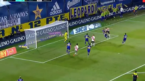 A Fabra le ganaron de arriba y Julián Álvarez se lo empató a Boca