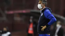 Vélez fue más pero volvió a perder a través de los 12 pasos.