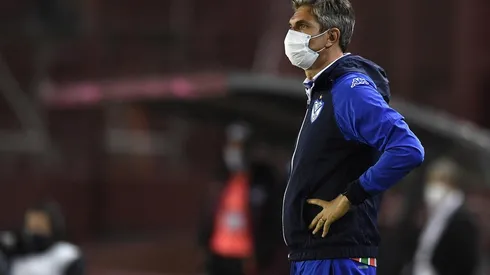 Vélez fue más pero volvió a perder a través de los 12 pasos.