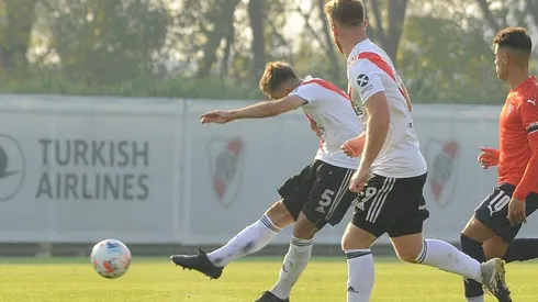 El enorme remate de Felipe Peña Biafore.