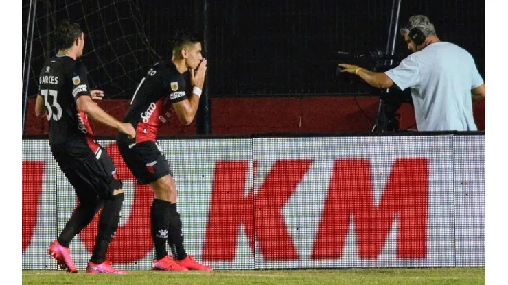 Alexis Castro marcó el 1-0 parcial de Colón.
