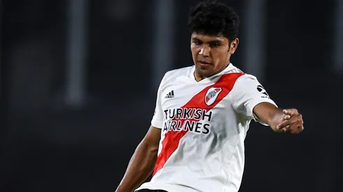 Robert Rojas se mostró muy inseguro vs. Junior