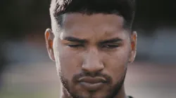 La historia de Alexis Salinas, la promesa de Arsenal que volvió a ver gracias a Los Murciélagos