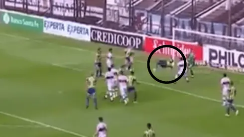 El golazo de chilena de Lucas Gamba.