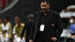 Renunció Dabove en San Lorenzo: "Le pido disculpas a los hinchas"