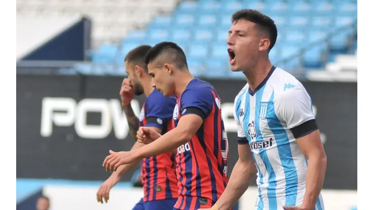 Racing limpió a un San Lorenzo sin alma y se metió en cuartos