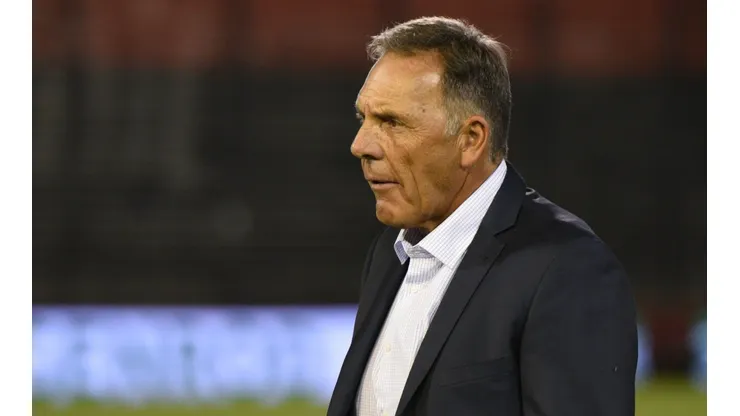 Miguel Russo ya le puso el ojo encima a Valentín Barco.