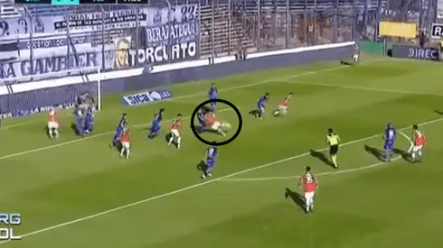 La gran resolución de Cristian Tarragona.