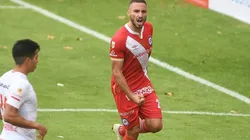 El festejo de Emanuel Herrera para el 2-0.