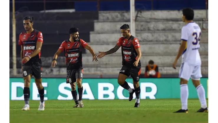 El festejo de los jugadores de Patronato.