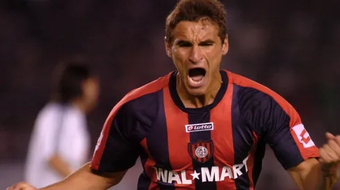 El festejo de Bergessio, aquel 8 de mayo de 2008