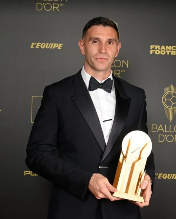 Emiliano Martínez, ganador del Lev Yashin 2023.