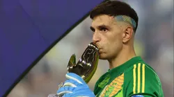 Emiliano Martínez, otra vez, considerado como el mejor arquero del mundo.