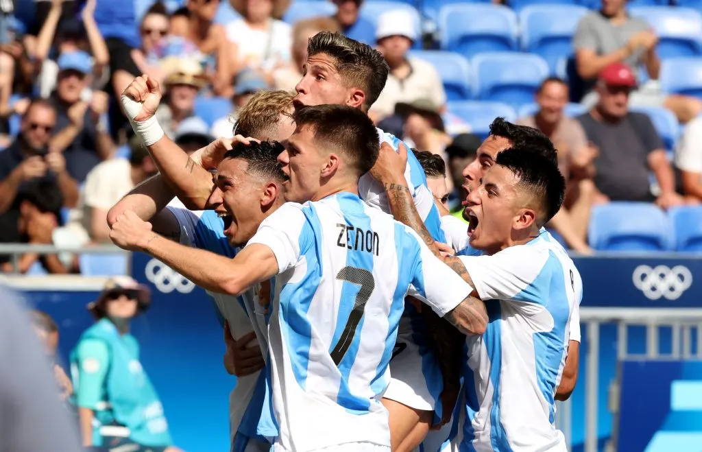 Argentina venció a Irak 3 a 1 y se acomodó en el primer lugar del Grupo B.