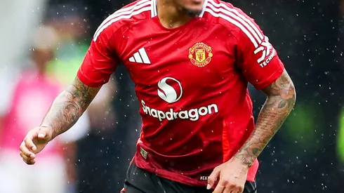 Futbolista del Manchester United hospitalizado tras un accidente automovilístico