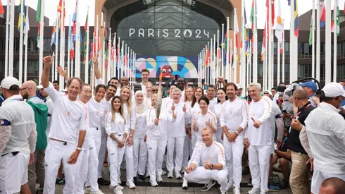 Embajadores olímpicos en la previa del acto inaugural.