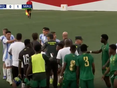 Escándalo en L'Alcudia: Argentina empató sobre la hora y tuvo que entrar la Guardia Civil al campo de juego