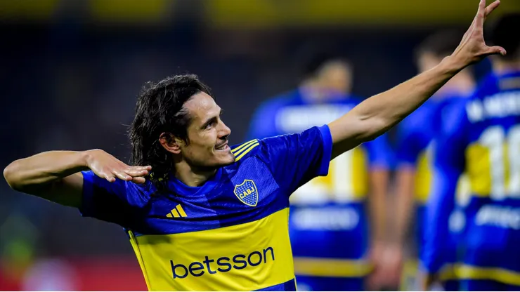 Con participación del VAR, Cavani puso el 1-0 para Boca
