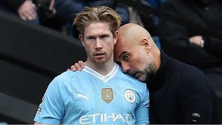 De Bruyne y Guardiola seguirán juntos en Manchester City.