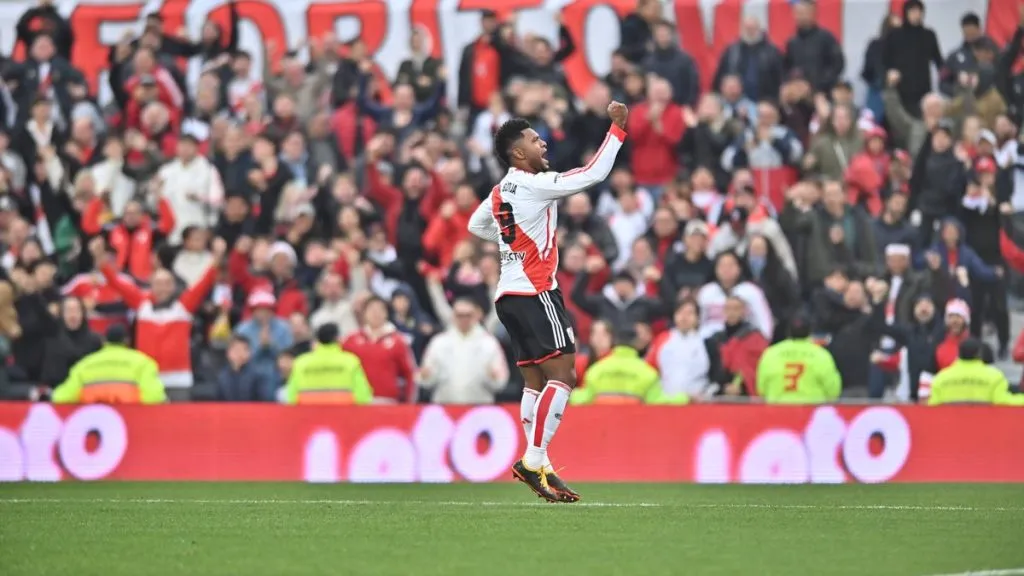 Miguel Borja festejando uno de sus goles.