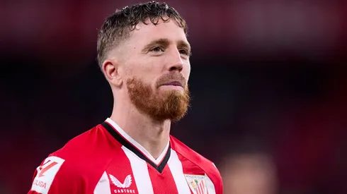 Iker Muniain se acerca a San Lorenzo.