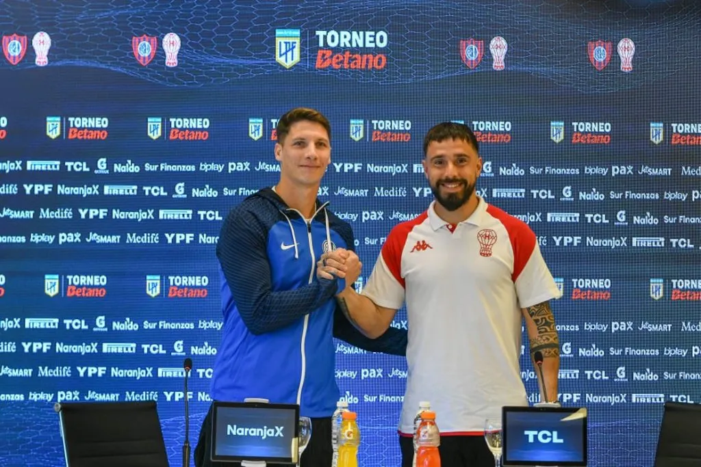 Sábado de clásico en el Bajo Flores.