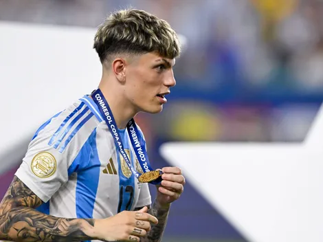 No es Messi: Garnacho señaló a un compañero de la Selección Argentina como el "mejor del mundo"