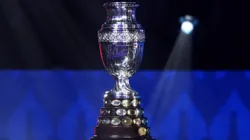 El trofeo de la Copa América.