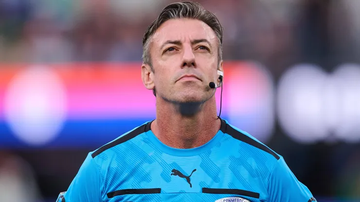 El árbitro de la ida entre River y Colo-Colo.