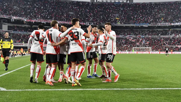 Franco Carboni solamente jugó en River en amistosos.