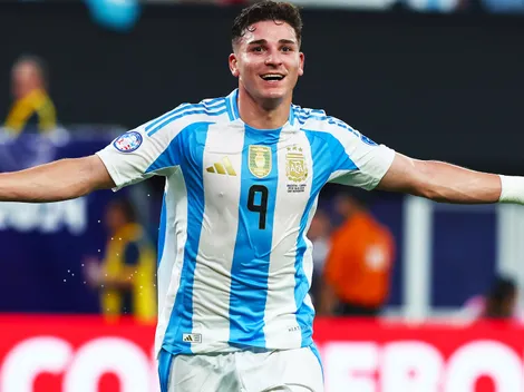 Mientras Julián Álvarez brilla en la Copa América, Manchester City vendió una de sus grandes promesas