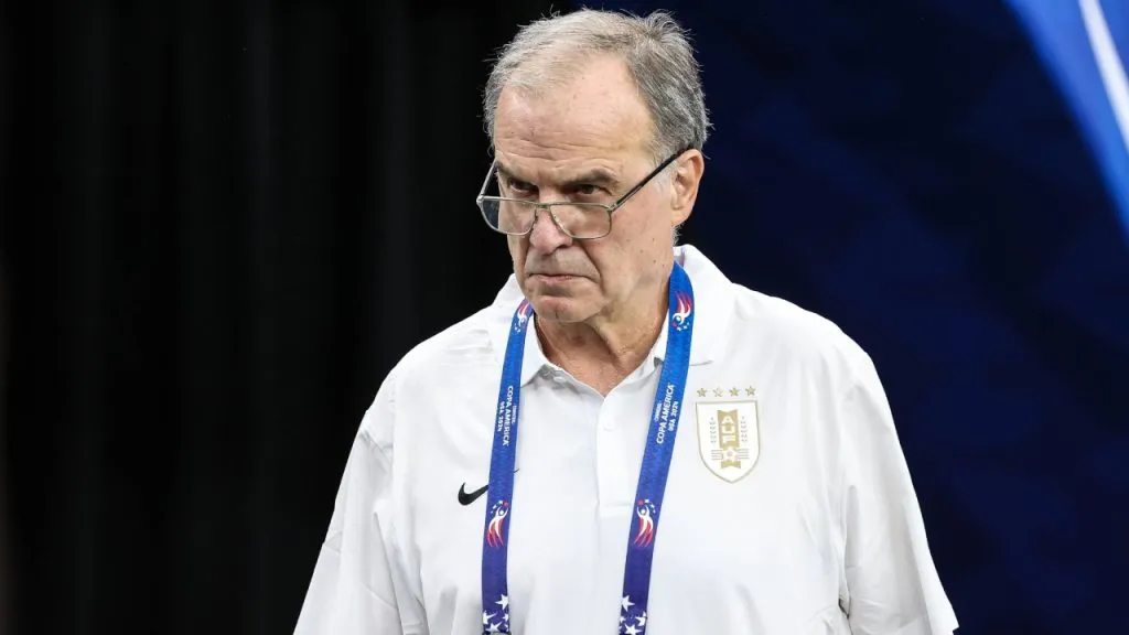 Marcelo Bielsa, DT de la selección de Uruguay.
