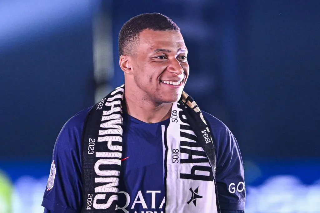 Mbappé se despidió como campeón en Paris Saint-Germain, y en Real Madrid buscará más títulos.