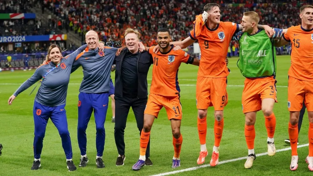 Ronald Koeman, tras la victoria en cuartos (IMAGO / Orange Pictures).