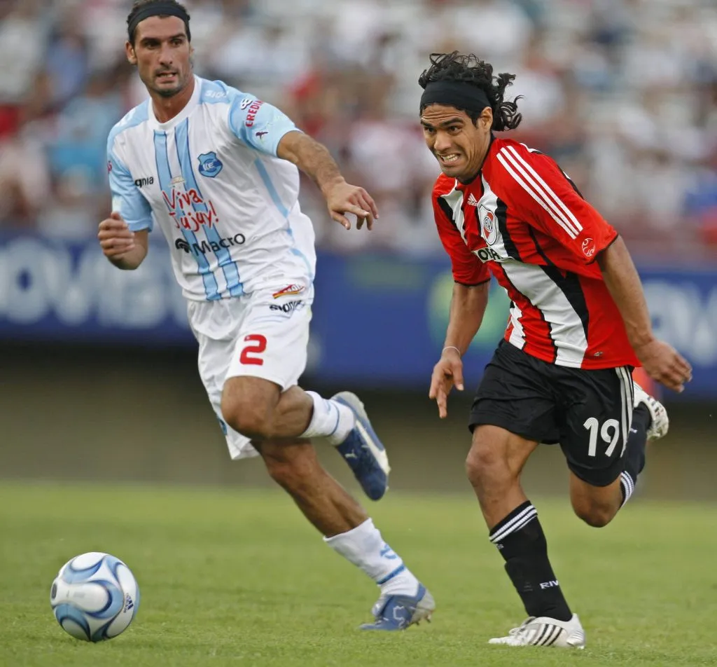 Radamel Falcao con la camiseta de River. (Foto: IMAGO).