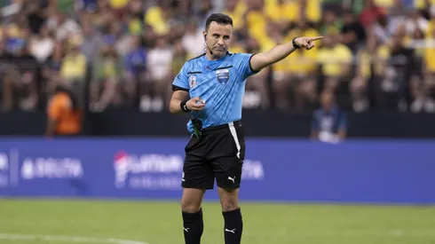 Piero Maza, el árbitro de Argentina - Canadá