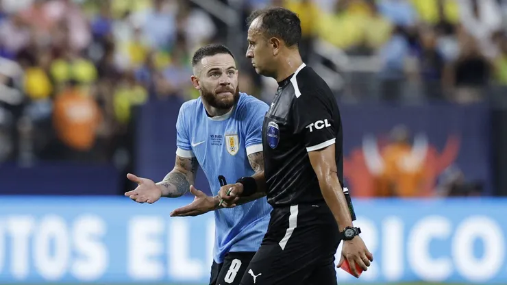 Nández le pide explicaciones a Herrera.