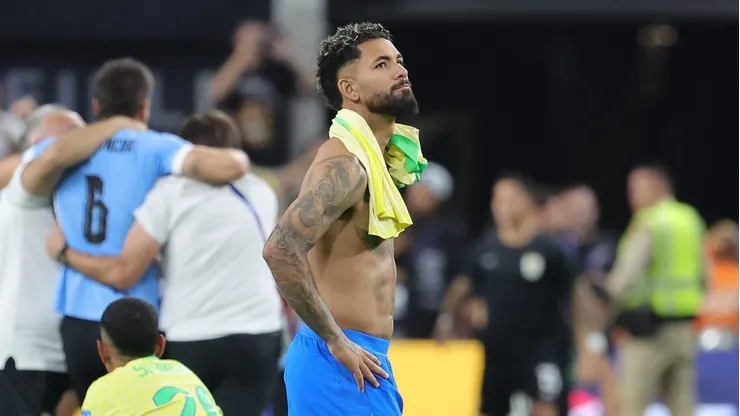 Decepción en Brasil tras quedar eliminados en cuartos de la Copa América.
