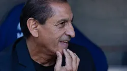 El extécnico de River negocia con Corinthians.