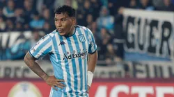 El delantero presiona para jugar en Atlético Nacional.