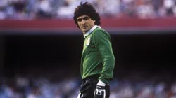 Ubaldo Fillol con su clásico buzo verde.