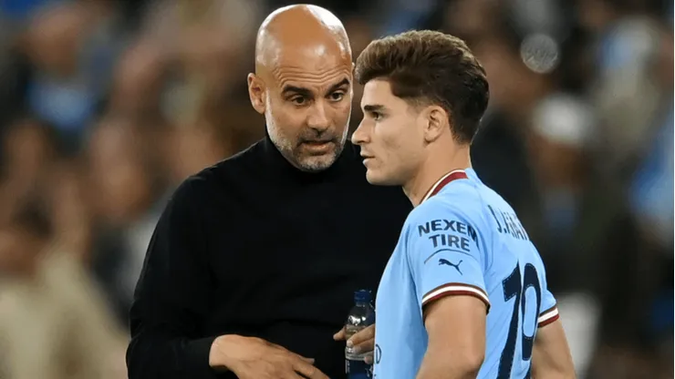 Julián Álvarez se fue del City en el último mercado.