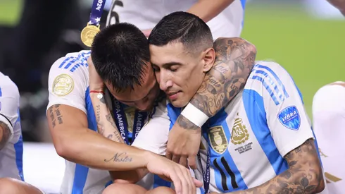 Ángel Di María junto a Lautaro Martínez.