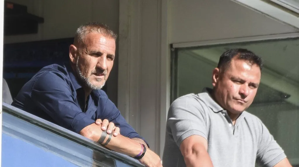 Raúl Cascini junto al Chelo Delgado en un palco de La Bombonera.